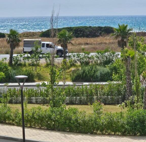 디럭스 테라스 룸 바다 전망, Tangier Beach
