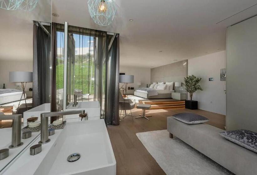 Номер Deluxe, Villa Sphere Lake Garda