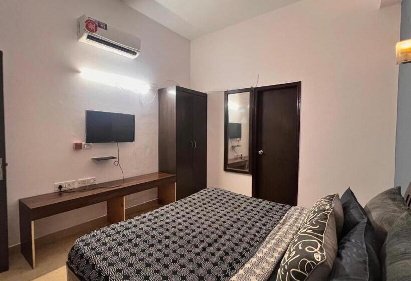 标准间, Room With Kitchen On Main Road At 10k