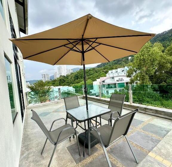 Семейный Номер Deluxe, Ferringhi Inn 51