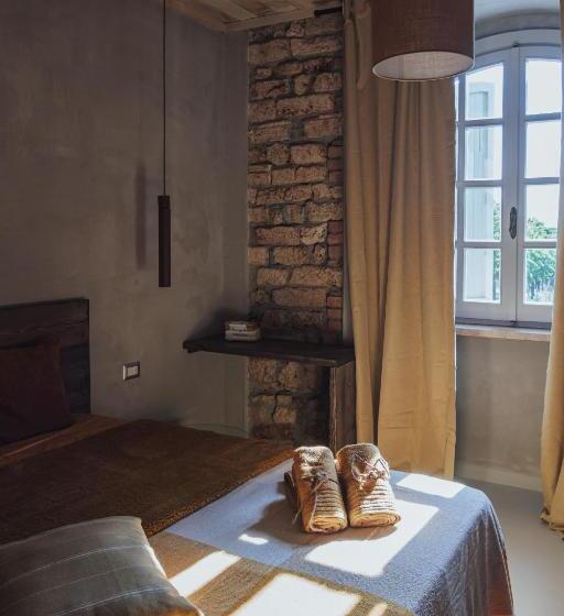 Номер Стандарт, Casale Sciarra