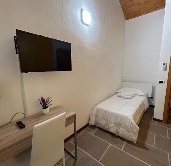 Quarto Triplo Estandar, Oltre   Dove Cielo E Mare Si Uniscono