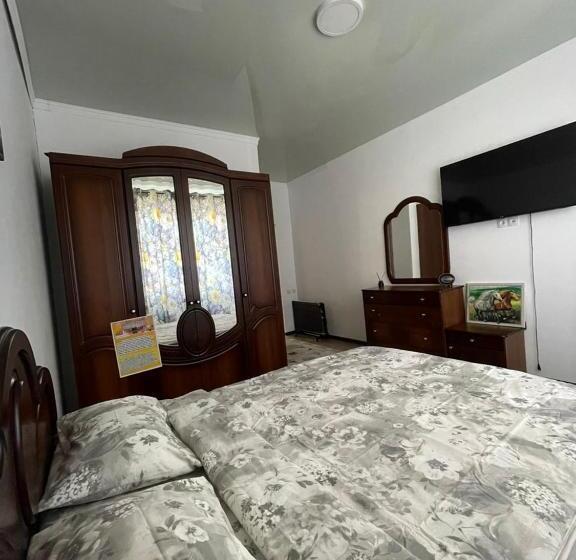اتاق استاندارد, Nomad  Guest House