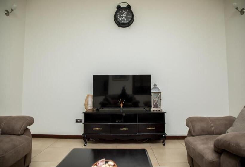 デラックスルーム, Urban Private Rooms