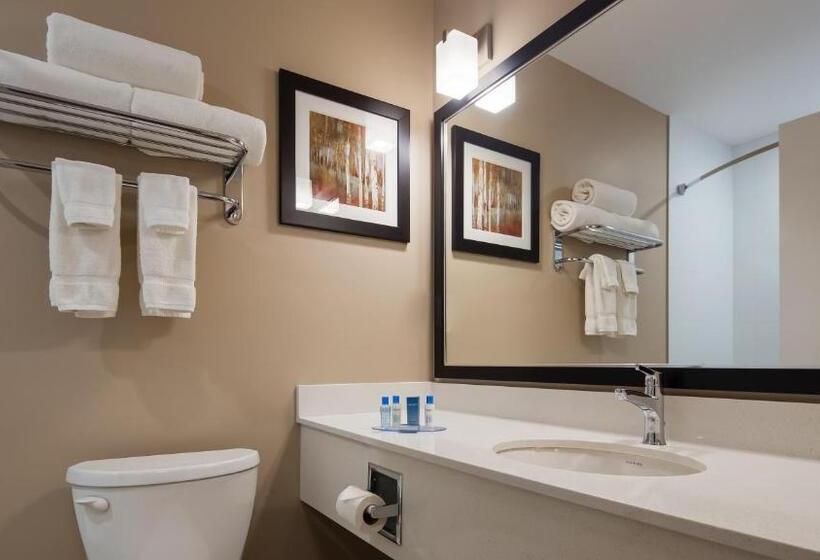 Номер Стандарт с Кухней, Best Western Plus Merritt