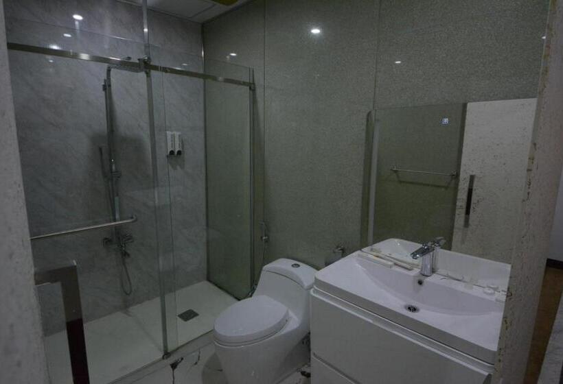 Cameră Standard, Melian