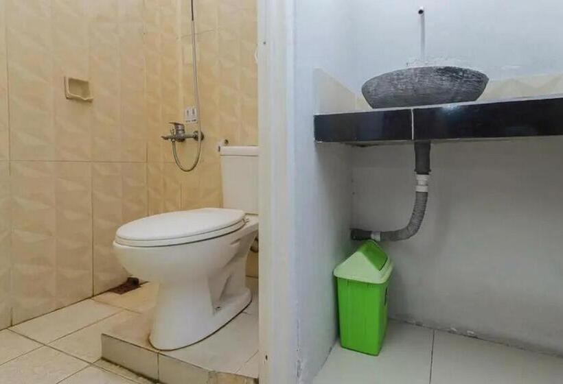 Номер Стандарт, Oyo 91292 Pondok Inap Shofwa 1