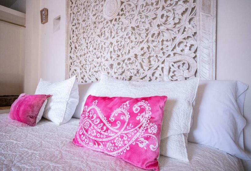 جناح, Boho Suites Denia