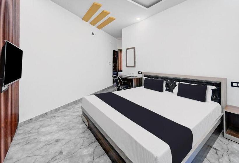 Номер Стандарт, Super Oyo Flagship Hotel Singh Residency