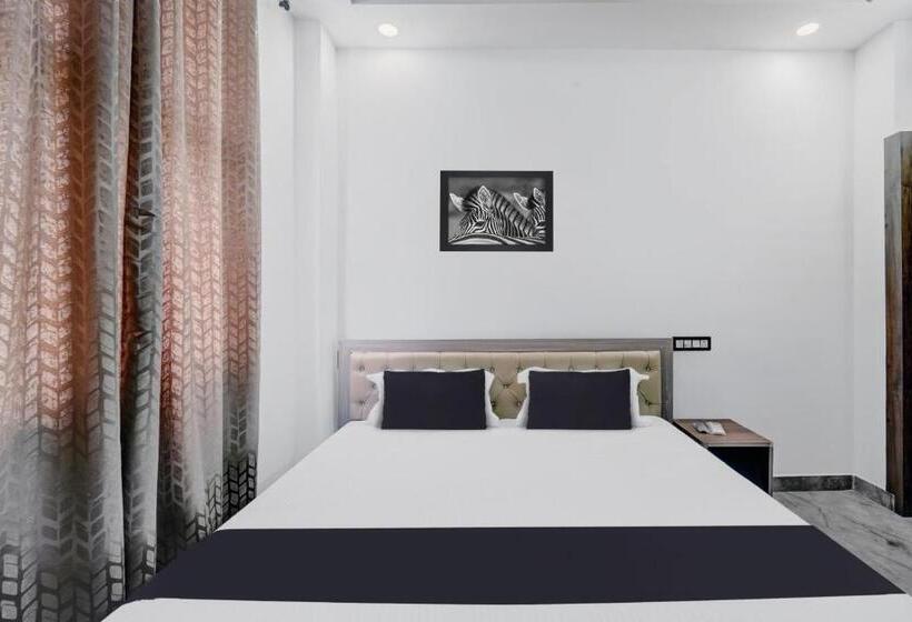 Номер Стандарт, Super Oyo Flagship Hotel Singh Residency