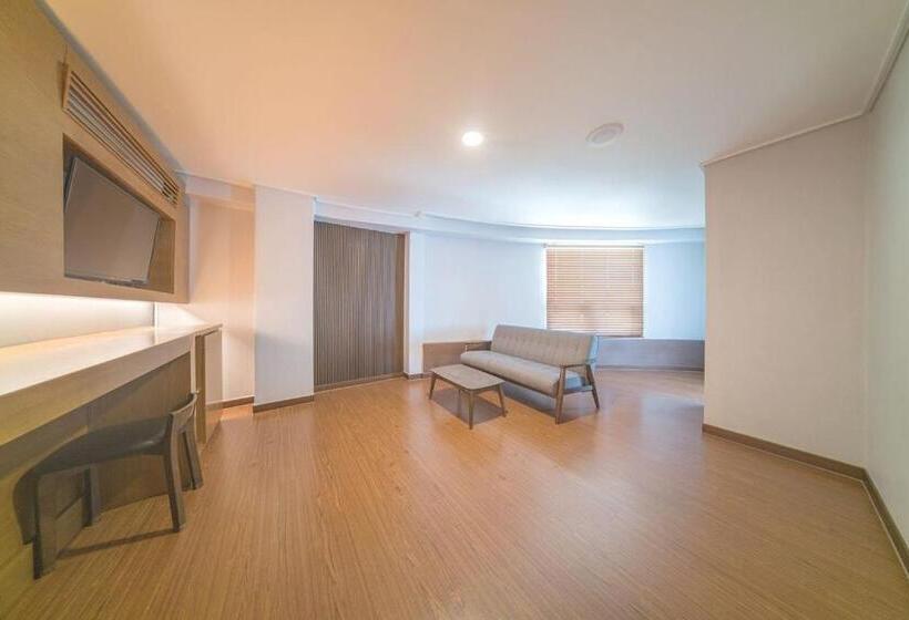 Family Suite, El
