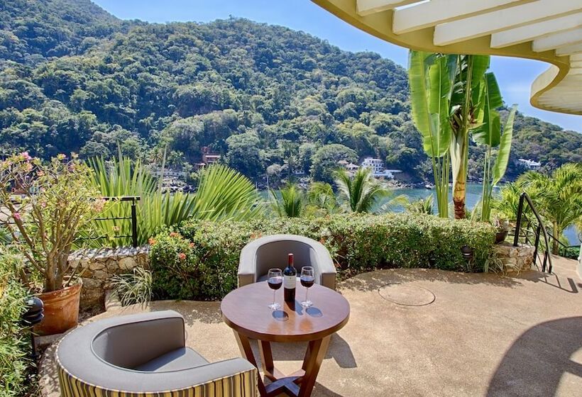 Standardrum, Villa Armonia Luxury Suites