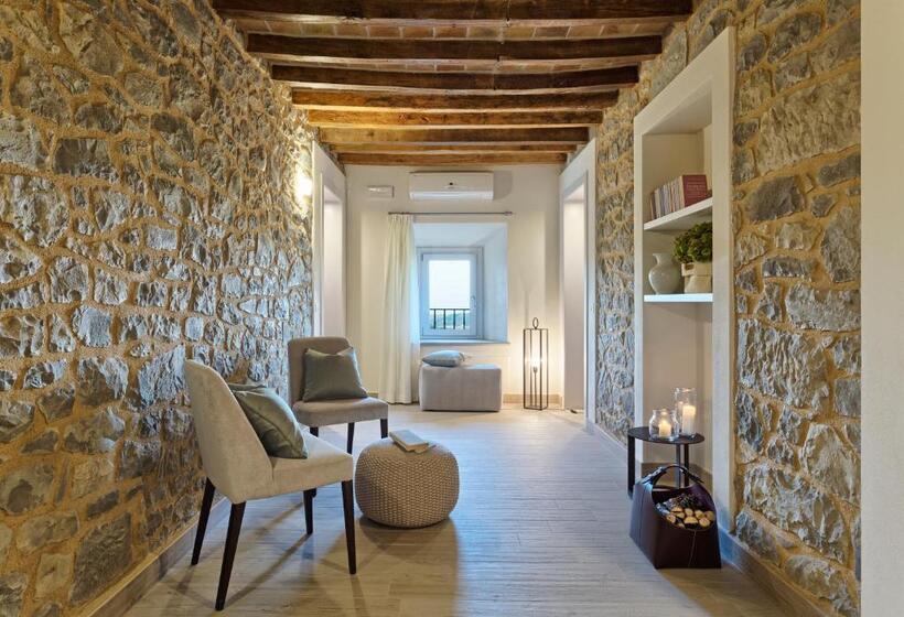 Номер Стандарт, Relais Ginevra