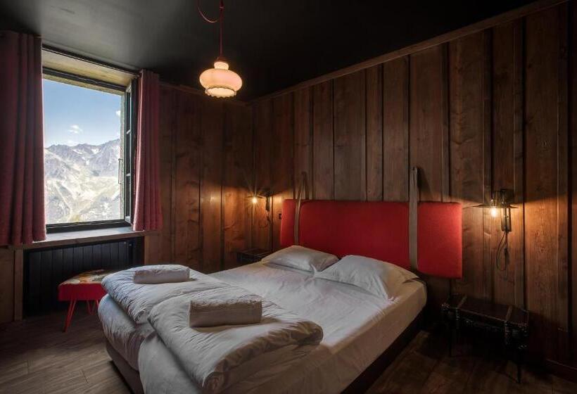 Номер Стандарт Вид на Горы, Refuge Du Montenvers