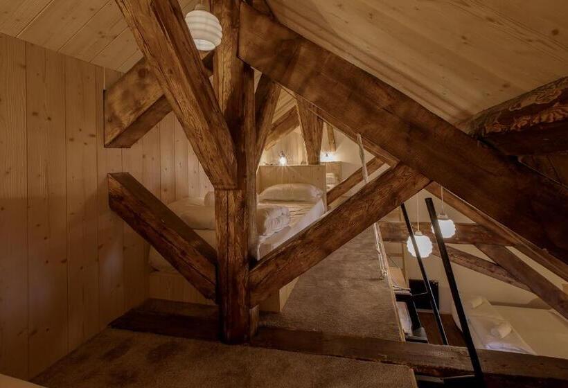 Семейный Номер, Refuge Du Montenvers