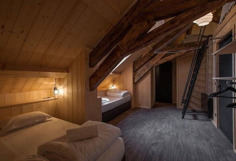 Семейный Номер, Refuge Du Montenvers