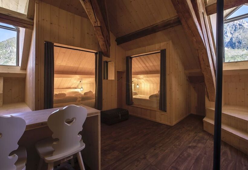 Семейный Номер, Refuge Du Montenvers