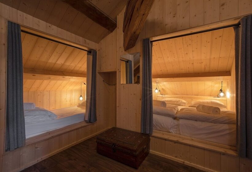 Семейный Номер, Refuge Du Montenvers