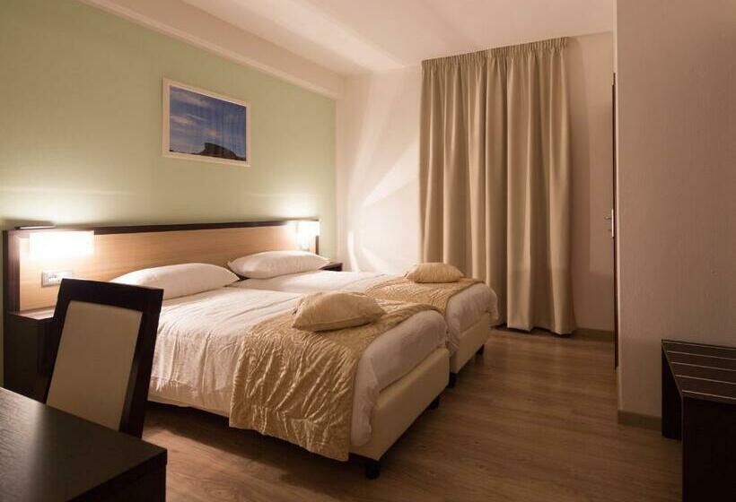 スタンダードルーム, Albergo Ristorante Bismantova