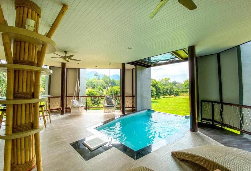 Вилла с 1 спальней и бассейном, Binlha Raft Resort