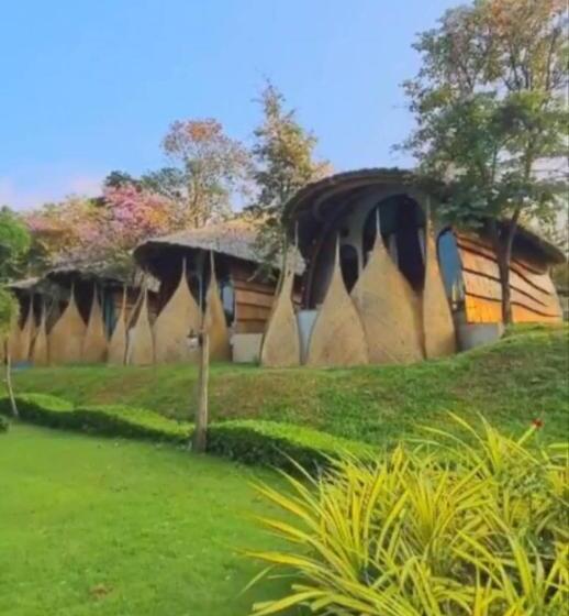 Вилла с 1 спальней и бассейном, Binlha Raft Resort