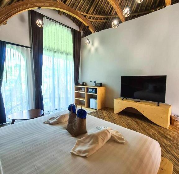 Вилла с 1 спальней и бассейном, Binlha Raft Resort