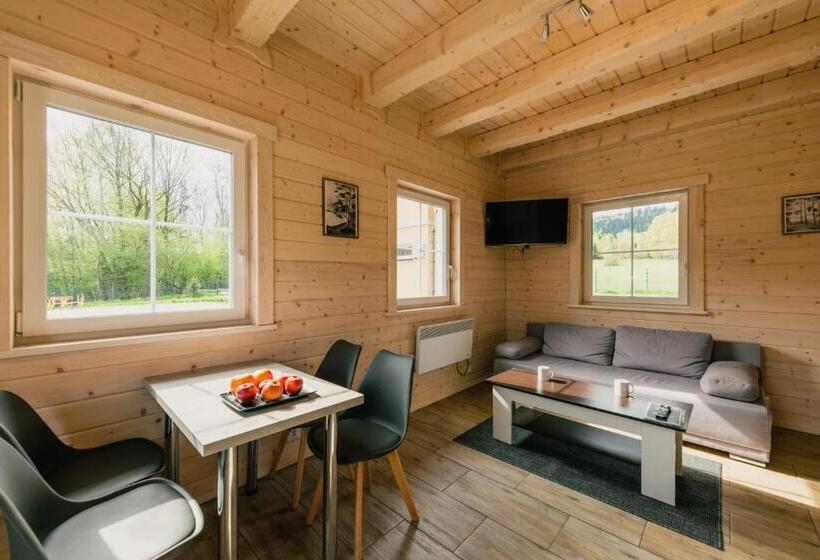 Дом 2 Спальни, Country Club żywiec Hotel I Domki Całoroczne