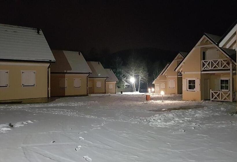 Дом 2 Спальни, Country Club żywiec Hotel I Domki Całoroczne