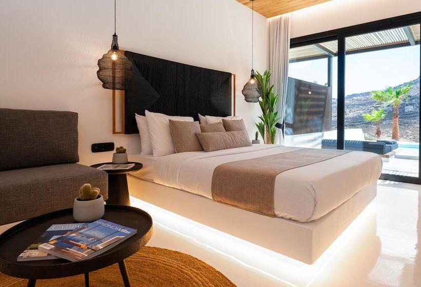 Полулюкс с Бассейном, Ftelia Black Villas