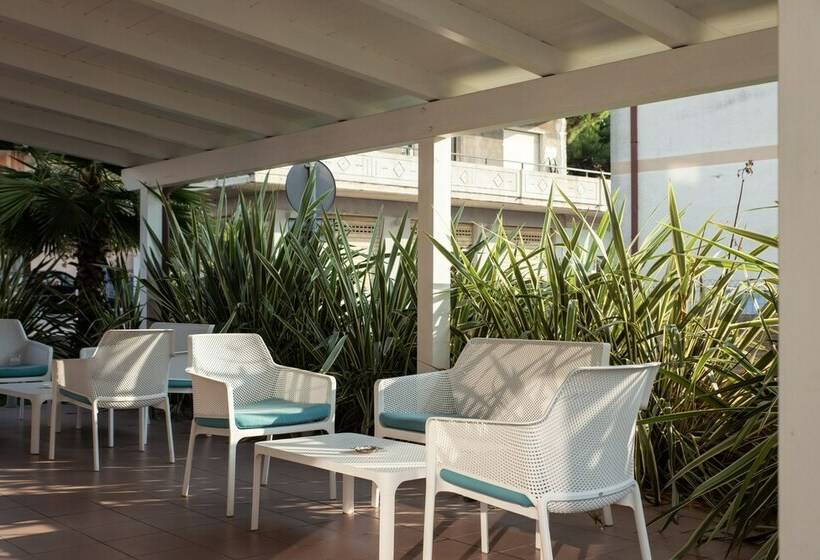 Трехместный Номер Комфорт, Adria Beach