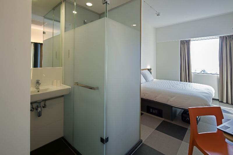 Номер Superior, Easyhotel Amsterdam Zaandam