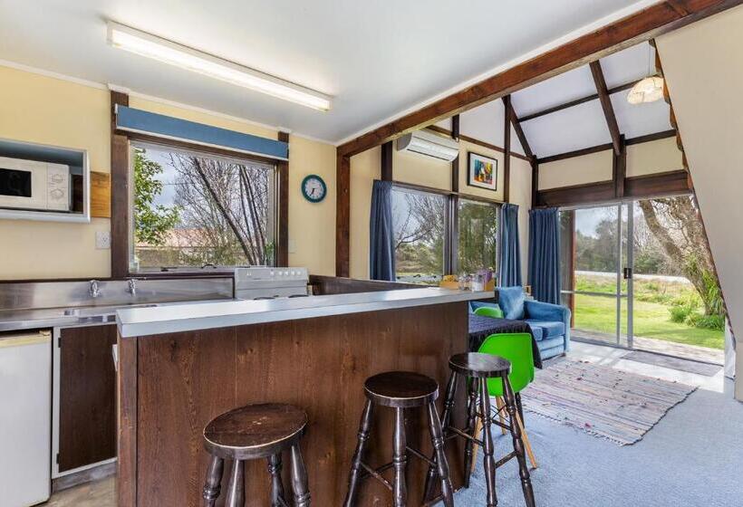 Семейный Номер Deluxe, Tokaanu Lodge Motel