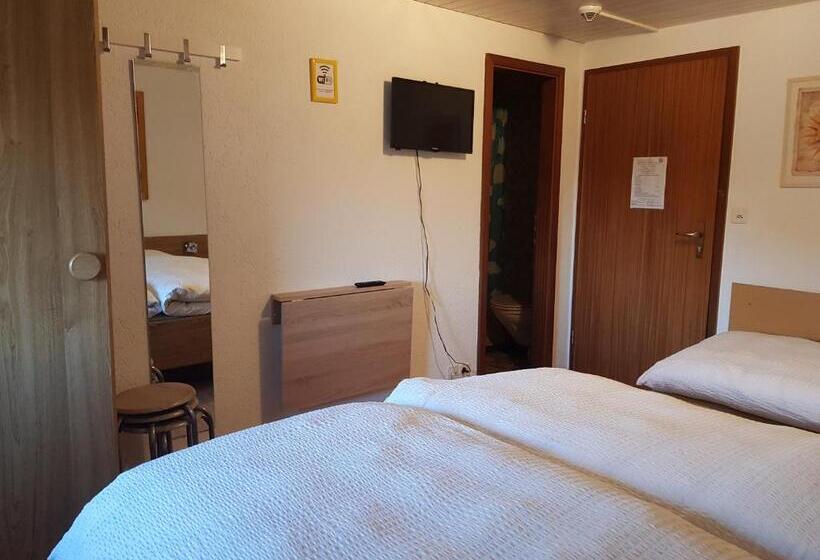 Номер Стандарт Трехместный, Garni Hotel Mühletal
