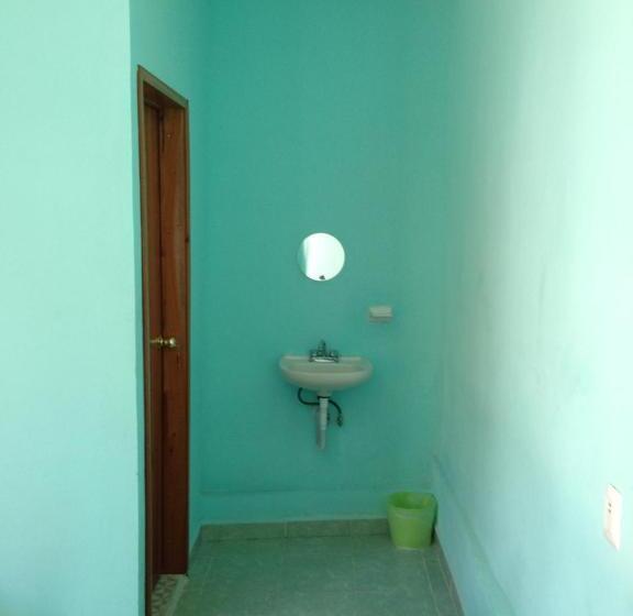 Basis Zimmer, Chaac Calakmul