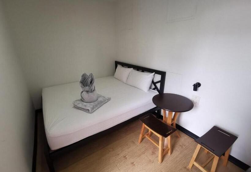 Стандартный Номер Кровать Кинг, Natub Hostel