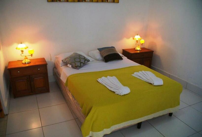 اتاق خانوادگی, Hostal Casa San Miguel