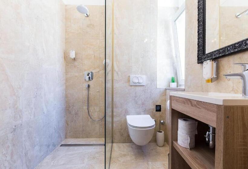Номер Стандарт, Giardin Exclusive Rooms And Suite
