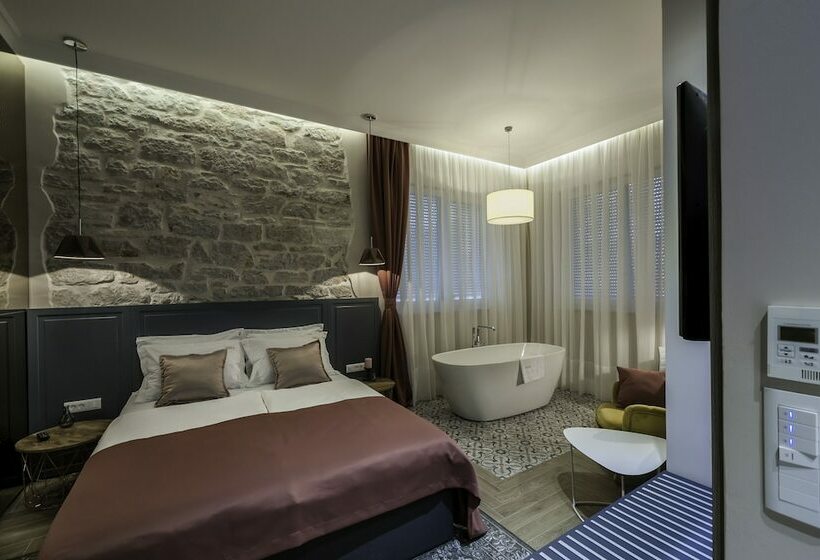 디럭스 룸, Zadera Accommodation