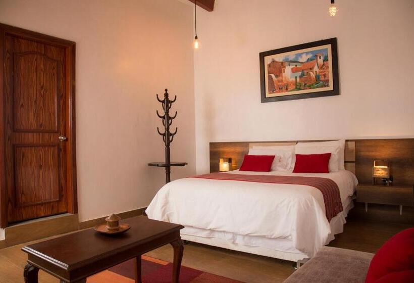 Номер Стандарт, La Casona Monsante