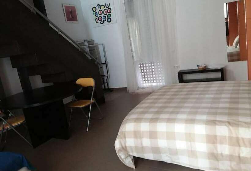 バルコニー付きデラックスルーム, B&b Domus Atilia