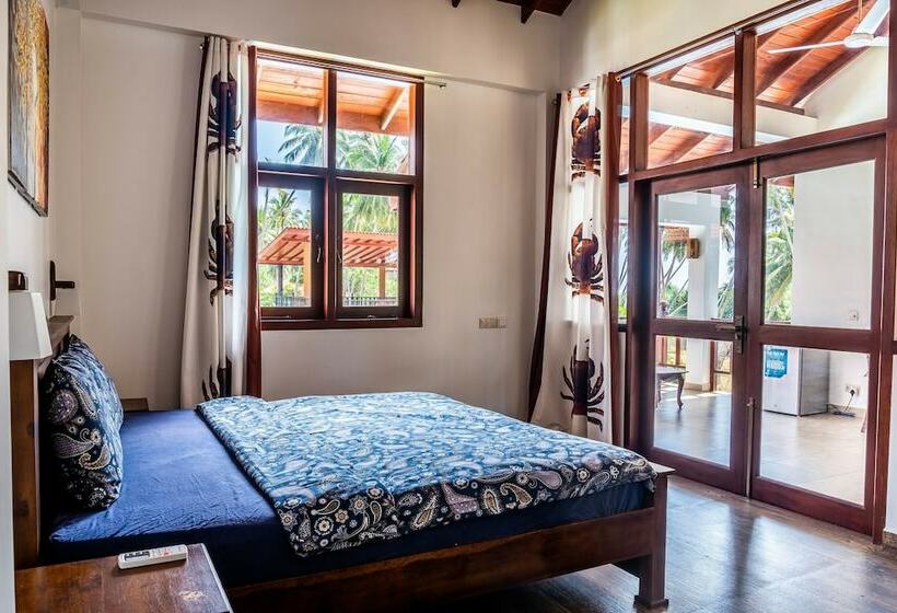 디럭스 룸 측면 바다 전망, Green Parrot Beach Resort