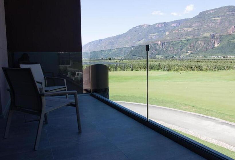 Номер Стандарт Адаптированный для Инвалидов, The Lodge Sporthotel   Golfclub Eppan