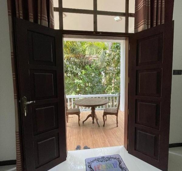 Номер Deluxe, Dinuri Villa