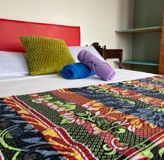 Номер Стандарт Вид на Горы, Havana Hostel Cali & Dance School