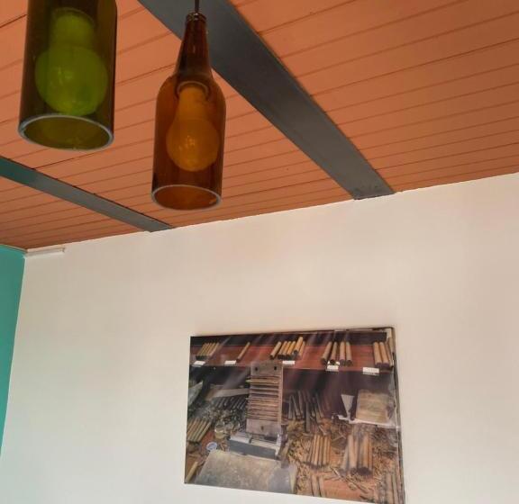 اتاق استاندارد با چشم‌انداز کوهستان, Havana Hostel Cali & Dance School