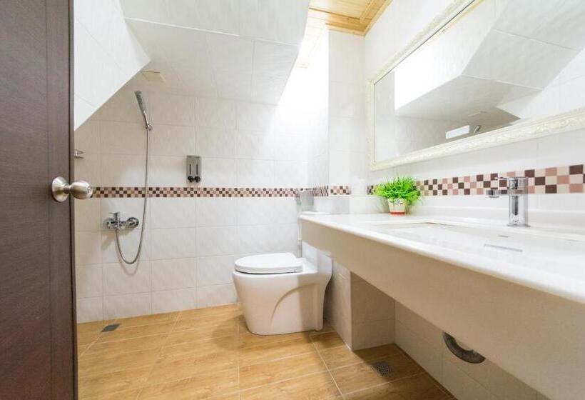 اتاق استاندارد, W Hostel