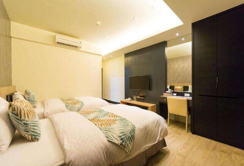 اتاق استاندارد, W Hostel