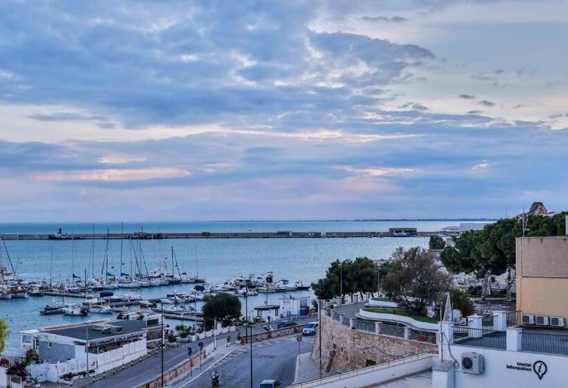 テラス付スイート, Diomede Rooms   Manfredi Homes&villas
