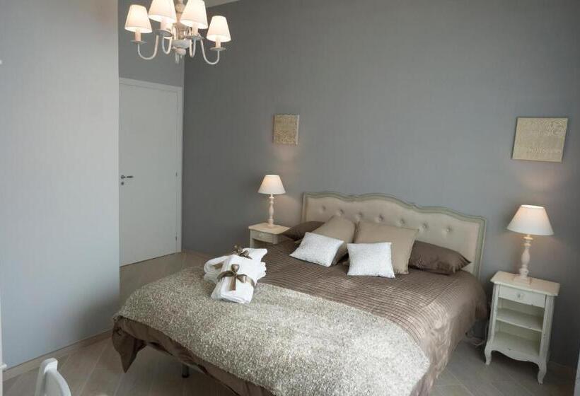 اتاق لوکس, B&b Donna Ada