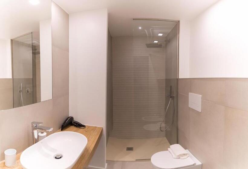 Quarto Estandar Vista Mar com Sacada, Antares Rooms And Suites